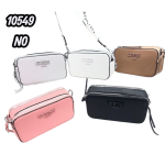 Bolso Bandolera "Camera Bag" de Cuero Texturizado con Logo Grabado "GUESS" y Cremalleras Dobles - Ref. 10549 NO - Image 2