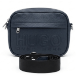 Bolso Bandolera "Camera Bag" de Cuero Texturizado con Logo Grabado "HUGO BOSS" y Correa Ajustable - Ref. 5042 MH